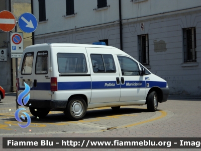 Fiat Scudo I serie
Polizia Municipale - Polizia del Delta
Postazione di Codigoro
Parole chiave: Fiat Scudo_Iserie