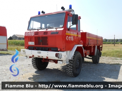 Iveco 80-17
Vigili del Fuoco
 Comando Provinciale di Firenze
 VF 21729
Parole chiave: Iveco 80-17 VF21729