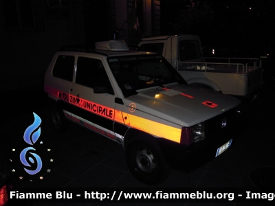 Fiat Panda 4x4 II serie
Polizia Municipale
Comune di Palazzolo sul Senio (FI)
Parole chiave: Fiat Panda_4x4_IIserie