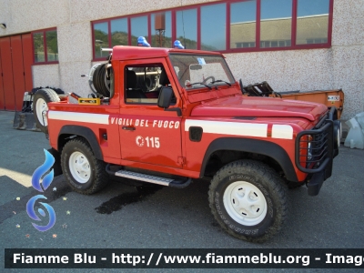 Land Rover Defender 90
Vigili del Fuoco
Comando Provinciale di Firenze
Distaccamento Volontario di Marradi
VF 25996

**si ringrazia tutto il personale del distaccamento per la cortesia e la disponibilità dimostrata**
Parole chiave: Land-Rover Defender_90 VF25996