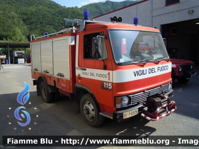 Iveco 60-10
Vigili del Fuoco
Comando Provinciale di Firenze
Distaccamento Volontario di Marradi
Mezzo ricondizionato BAI, attualmente in attesa di essere riallestito come Carro Aria o SAF
VF 14026
 
**si ringrazia tutto il personale del distaccamento per la cortesia e la disponibilità dimostrata**
Parole chiave: Iveco 60-10 VF14026