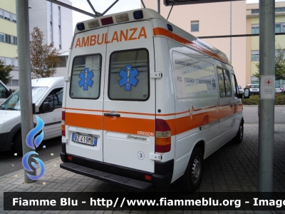 Mercedes-Benz Sprinter II serie
118 Parma Soccorso
 Azienda USL di Parma
 Presidio Ospedaliero di Fidenza - San Secondo Parmense
 Ambulanza "PR 03"
Ambulanza allestimento Oregon
Parole chiave: Mercedes-Benz Sprinter_IIserie Ambulanza