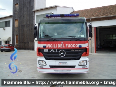 Mercedes-Benz Actros 1841 II serie 
Vigili del Fuoco
 Comando Provinciale di Parma
Distaccamento Permanente di Fidenza
 AutoPompaSerbatoio allestimento Bai
 VF 22630

 Si ringrazia il Comando provinciale e tutto il personale permanente e volontario per la collaborazione 
Parole chiave: Mercedes-Benz Actros_1841_IIserie  VF22630