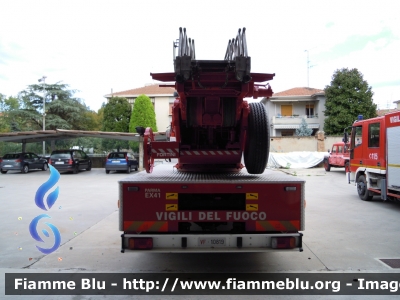 Fiat 684N
Vigili del Fuoco
Comando Provinciale di Parma
Distaccamento Permanente di Fidenza
AutoScala allestimento Magirus-Macchi ricondizionata Fortini
VF 10819

Si ringrazia il Comando provinciale e tutto il personale permanente e volontario per la collaborazione 
Parole chiave: Fiat 684N VF10819