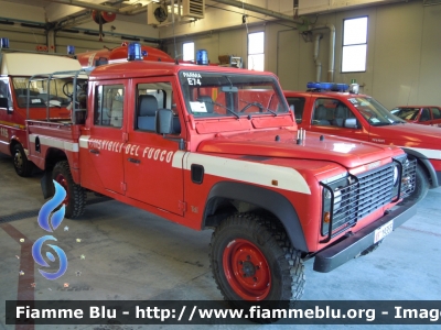 Land Rover Defender 130
Vigili del Fuoco
 Comando Provinciale di Parma
 VF 19355
 
Si ringrazia il Comando provinciale e tutto il personale permanente e volontario per la collaborazione 
Parole chiave: Land-Rover Defender_130 VF19355