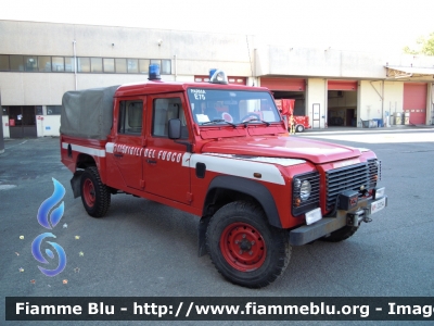 Land Rover Defender 130
Vigili del Fuoco
 Comando Provinciale di Parma
 Prima fornitura Regione Emilia Romagna,
 questo fuoristrada adibito al trasporto materiale è l'unico della fornitura senza logo di Protezione Civile Emilia Romagna
 VF 22241
 
Si ringrazia il Comando provinciale e tutto il personale permanente e volontario per la collaborazione 
Parole chiave: Land-Rover Defender_130 VF22241