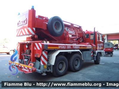 Astra BM305F
Vigili del Fuoco
 Comando Provinciale di Parma
AutoGru da 30 ton allestimento Cormach ricondizionata con aggiunta di bilancino nella parte posteriore
VF 17312
 
Si ringrazia il Comando provinciale e tutto il personale permanente e volontario per la collaborazione
Parole chiave: Astra BM305F VF17312