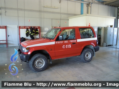 Mitsubishi Pajero Swb II serie 
Vigili del Fuoco
Comando Provinciale di Parma
VF 20488
 
Si ringrazia il Comando provinciale e tutto il personale permanente e volontario per la collaborazione
Parole chiave: Mitsubishi Pajero_Swb_IIserie VF20488