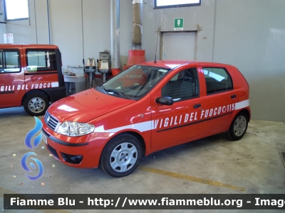 Fiat Punto III serie
Vigili del Fuoco
Comando Provinciale di Parma
VF 24030

Si ringrazia il Comando provinciale e tutto il personale permanente e volontario per la collaborazione
Parole chiave: Fiat Punto_IIIserie VF24030