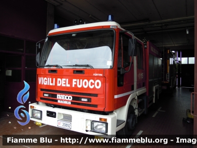 Iveco CityEuroFire 100E21 I serie
Vigili del Fuoco
Comando Provinciale di Vicenza
AutoPompaSerbatoio allestimento Iveco-Magirus ricondizionata Fortini
VF 20892
Parole chiave: Iveco CityEuroFire_100E21_Iserie VF20892