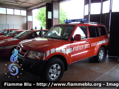 Mitsubishi Pajero Lwb III serie
Vigili del Fuoco
Comando Provinciale di Vicenza
VF 24139
Parole chiave: Mitsubishi Pajero_Lwb_IIIserie VF24139