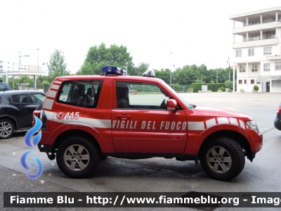 Mitsubishi Pajero Swb IV serie
Vigili del Fuoco
Comando Provinciale di Vicenza
VF 25208
Parole chiave: Mitsubishi Pajero_Swb_IVserie VF25208