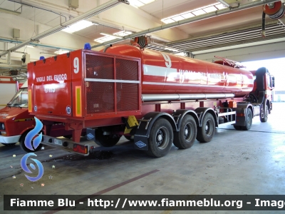 Mercedes-Benz Actros 2044 4x4 II serie
Vigili del Fuoco
Comando Provinciale di Parma
Trattore con semirimorchio Sacim 
VF 24000
VF R 2967

Si ringrazia il Comando provinciale e tutto il personale permanente e volontario per la collaborazione
Parole chiave: Mercedes-Benz Actros_2044_4x4_IIserie VF22002