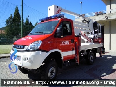 Iveco Daily 55S17 4x4 IV serie restyle
Vigili del Fuoco
Comando Provinciale di Parma
Distaccamento Volontario di Borgo Val di Taro (PR)
Snorkel allestimento Cela

Si ringrazia il Comando provinciale e tutto il personale permanente e volontario per la collaborazione
Parole chiave: Iveco Daily_55S17_4x4_IVserie_restyle