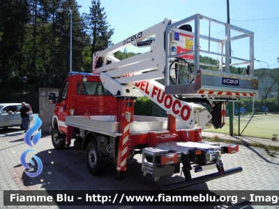 Iveco Daily 55S17 4x4 IV serie restyle
Vigili del Fuoco
Comando Provinciale di Parma
Distaccamento Volontario di Borgo Val di Taro (PR)
Snorkel allestimento Cela

Si ringrazia il Comando provinciale e tutto il personale permanente e volontario per la collaborazione
Parole chiave: Iveco Daily_55S17_4x4_IVserie_restyle