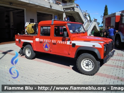 Land Rover Defender 130
Vigili del Fuoco
Comando Provinciale di Parma
Distaccamento Volontario di Borgo Val di Taro (PR)
Fornitura Regionale Bianca, riverniciato dal distaccamento
VF 21995

Si ringrazia il Comando provinciale e tutto il personale permanente e volontario per la collaborazione
Parole chiave: Land-Rover Defender_130 VF21995VF21995