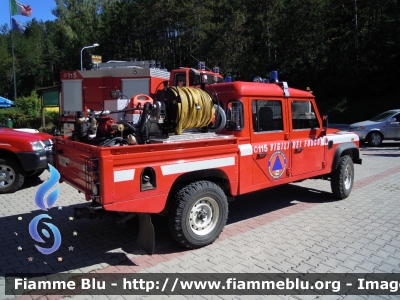 Land Rover Defender 130
Vigili del Fuoco
Comando Provinciale di Parma
Distaccamento Volontario di Borgo Val di Taro (PR)
Fornitura Regionale Bianca, riverniciato dal distaccamento
VF 21995

Si ringrazia il Comando provinciale e tutto il personale permanente e volontario per la collaborazione
Parole chiave: Land-Rover Defender_130 VF21995VF21995