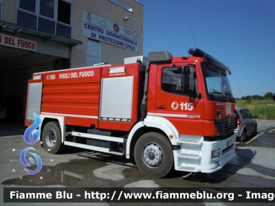 Mercedes-Benz Atego 1828 I serie
Vigili del Fuoco
Comando Provinciale di Ferrara
Distaccamento Volontario di Bondeno (FE)
AutoBottePompa allestimento Bai ricondizionata Carrozzeria Fortini
VF 26574

Si ringrazia tutto il personale per la collaborazione e la cortesia dimostrata
Parole chiave: Mercedes-Benz Atego_1828_Iserie VF26574