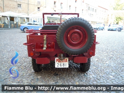 Jeep Willys
Polizia di Stato
Reparto Celere
Esemplare esposto presso il Museo delle auto della Polizia di Stato
POLIZIA 2681
Festa della Polizia Ferrara 2011
Parole chiave: Jeep Willys POLIZIA2681 Festa_della_Polizia_Ferrara_2011