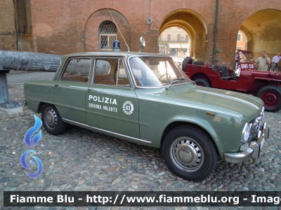 Alfa Romeo Giulia Super 1.6
Polizia di Stato
POLIZIA 39847
Festa della Polizia Ferrara 2011
Parole chiave: Alfa-Romeo Giulia_Super_1.6 POLIZIA39847 Festa_della_Polizia_Ferrara_2011