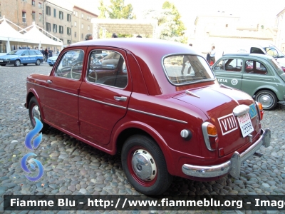 Fiat 1100-103E
Polizia di Stato
Polizia Stradale
POLIZIA18598
Festa della Polizia Ferrara 2011
Parole chiave: Fiat 1100-103E POLIZIA19598 Festa_della_Polizia_Ferrara_2011