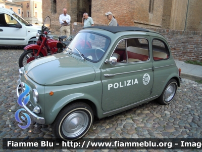 Fiat 500
Polizia di Stato
POLIZIA 31918
Festa della Polizia Ferrara 2011
Parole chiave: Fiat 500 POLIZIA31918 Festa_della_Polizia_Ferrara_2011