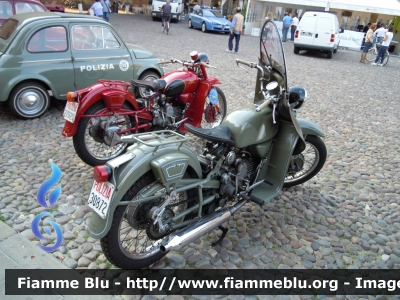 Moto Guzzi Falcone 500
Polizia di Stato
 Polizia Stradale
 POLIZIA 27920
 POLIZIA 30872
 Festa della Polizia Ferrara 2011
Parole chiave: Moto-Guzzi Falcone_500 Polizia27920 Polizia30872 Festa_della_Polizia_Ferrara_2011