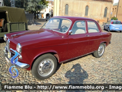 Alfa Romeo Giulietta I serie
Polizia di Stato
POLIZIA 18751
Festa della Polizia Ferrara 2011

Parole chiave: Alfa-Romeo Giulietta_Iserie POLIZIA18751 Festa_della_Polizia_Ferrara_2011