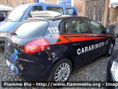 Fiat Nuova Bravo
Carabinieri
Comando Compagnia di Ferrara
Nucleo Operativo Radiomobile
CC CT 017
Parole chiave: Fiat Nuova_Bravo CCCT017 Festa_della_Polizia_Ferrara_2011