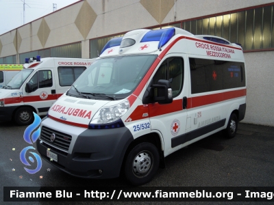 Fiat Ducato X250
Croce Rossa Italiana 
Comitato Locale di Mezzocorona (TN)
Allestimento Aricar Safety
118 Trentino Emergenza 
CRI A 465 D
Parole chiave: Fiat Ducato_X250 Ambulanza Reas_2013