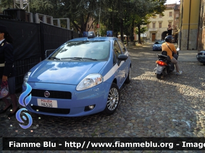 Fiat Grande Punto
Polizia di Stato
 POLIZIA H4536
 
Festa della Polizia Ferrara 2011
Parole chiave: Fiat Grande_Punto POLIZIAH4536 Festa_della_Polizia_Ferrara_2011