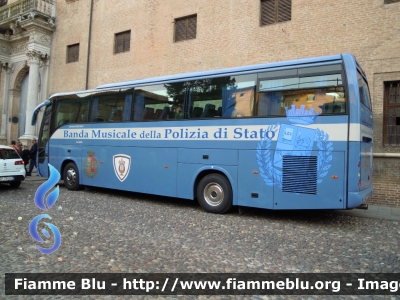 Irisbus Orlandi Domino 2001 HDH
Polizia di Stato
 Banda Musicale
 POLIZIA F1411
Festa della Polizia Ferrara 2011
Parole chiave: Irisbus Orlandi Domino_2001_HDH POLIZIAF1411 Festa_della_Polizia_Ferrara_2011