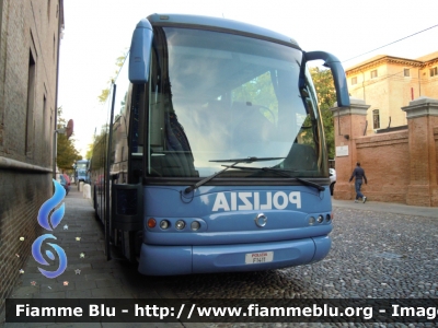 Irisbus Orlandi Domino 2001 HDH
Polizia di Stato
 Banda Musicale
 POLIZIA F1411
Festa della Polizia Ferrara 2011
Parole chiave: Irisbus Orlandi Domino_2001_HDH POLIZIAF1411 Festa_della_Polizia_Ferrara_2011