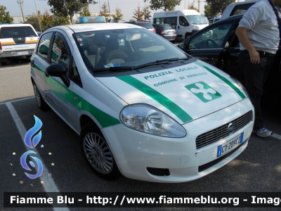 Fiat Grande Punto
Polizia Locale Erbusco
Parole chiave: Fiat Grande_Punto Reas_2012