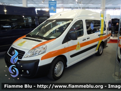 Fiat Scudo IV serie
Veicolo promozionale Olmedo
In esposizione al Reas 2011
Parole chiave: Fiat Scudo_IVserie Reas_2011