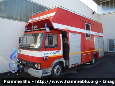 Iveco 95-14
Vigili del Fuoco
Comando Provinciale di Brescia
Polilogistico allestimento Baribbi
VF 14901
Parole chiave: Iveco 95-14 VF14901 Reas_2011