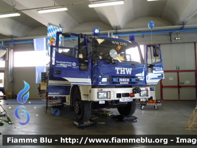 Iveco EuroFire 140E24 4x4 I serie
Bundesrepublik Deutschland - Germania
Technisches Hilfswerk
THW 82234
Parole chiave: Iveco EuroFire_140E24_4x4_Iserie THW Reas_2011