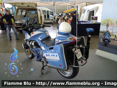 Moto Guzzi Norge
Polizia di Stato
Polizia Stradale
POLIZIA G1877
In esposizione al Reas 2011
Parole chiave: Moto-Guzzi Norge POLIZIAG1877 Reas_2011