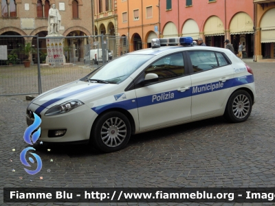 Fiat Nuova Bravo
Polizia Municipale
Comune di Cento (FE)
POLIZIA LOCALE YA 255 AD
Parole chiave: Fiat Nuova_Bravo POLIZIALOCALEYA255AD