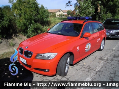 Bmw 320 Touring E91 restyle
Vigili del Fuoco
 Corpo Permanente di Bolzano
 Berufsfeuerwehr Bozen
 -Autocomando-
 VF 010 BZ
Parole chiave: Bmw 320_Touring_E91_restyle VF010BZ Reas_2011