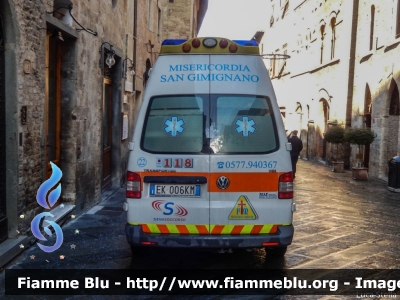 Volkswagen Transporter T5 restyle
Misericordia San Gimignano (SI)
Allestita MAF
Parole chiave: Volkswagen Transporter T5_restyle Ambulanza