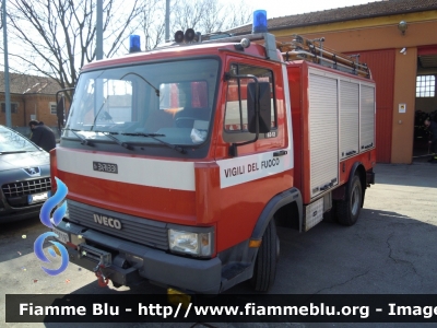 Iveco Zeta 65-12
Vigili del Fuoco
 Comando Provinciale di Bologna
 Distaccamento Volontario di Medicina
Polisoccorso allestito Baribbi
 VF 17197
 Si ringrazia tutto il personale per la disponibilità
Parole chiave: Iveco Zeta_65-12 VF17197