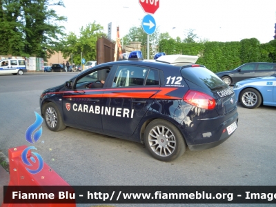 Fiat Nuova Bravo
Carabinieri
Comando Compagnia di Ferrara
Nucleo Operativo Radiomobile
CC CX 291
Parole chiave: Fiat Nuova_Bravo CCCX291 Mille_Miglia_2012