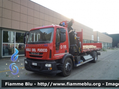 Iveco EuroCargo 180E30 III serie 
Vigili del Fuoco
Comando Provinciale di Treviso
Autocarro con gru PM allestimento Iveco-Magirus
VF 26646
Parole chiave: Iveco EuroCargo_180E30_IIIserie VF26646