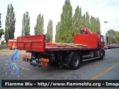 Iveco EuroCargo 180E30 III serie 
Vigili del Fuoco
Comando Provinciale di Treviso
Autocarro con gru PM allestimento Iveco-Magirus
VF 26646
Parole chiave: Iveco EuroCargo_180E30_IIIserie VF26646