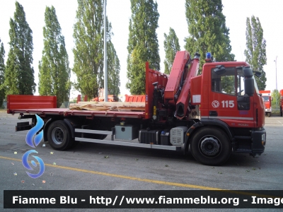 Iveco EuroCargo 180E30 III serie 
Vigili del Fuoco
Comando Provinciale di Treviso
Autocarro con gru PM allestimento Iveco-Magirus
VF 26646
Parole chiave: Iveco EuroCargo_180E30_IIIserie VF26646