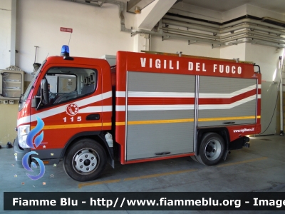 Mitsubishi Canter II serie
Vigili del Fuoco
 Comando Provinciale di 
Reggio Emilia
 AutoPompaSerbatoio allestimento Bai II fornitura
 VF 25212
Parole chiave: Mitsubishi Canter_IIserie VF25215