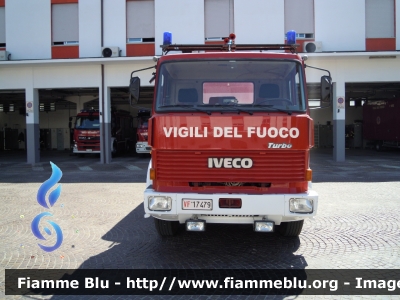 Iveco 175-24
Vigili del Fuoco
 Comando Provinciale di
 Reggio Emilia
VF 17479
Parole chiave: Iveco 175-24 VF17479