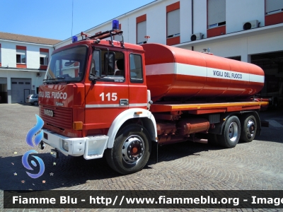 Iveco 175-24
Vigili del Fuoco
 Comando Provinciale di
 Reggio Emilia
VF 17479
Parole chiave: Iveco 175-24 VF17479