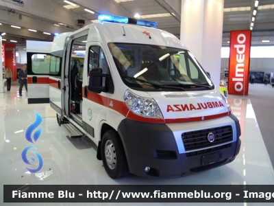 Fiat Ducato X250
Ambulanza Promozionale
Allestimento Ambitalia
In esposizione al Reas 2012
Parole chiave: Fiat Ducato_X250 Ambulanza Reas_2012